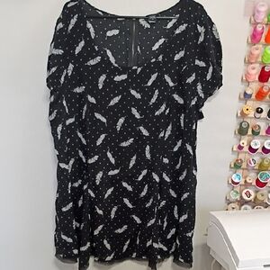 Torrid Black Feather Pattern Blouse